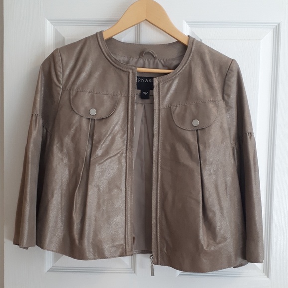 NWOT Bernardo Cropped Leather Trapeze Jacket - Picture 1 of 7